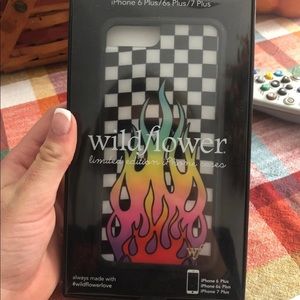 Wildflower x Tana Mongeau case